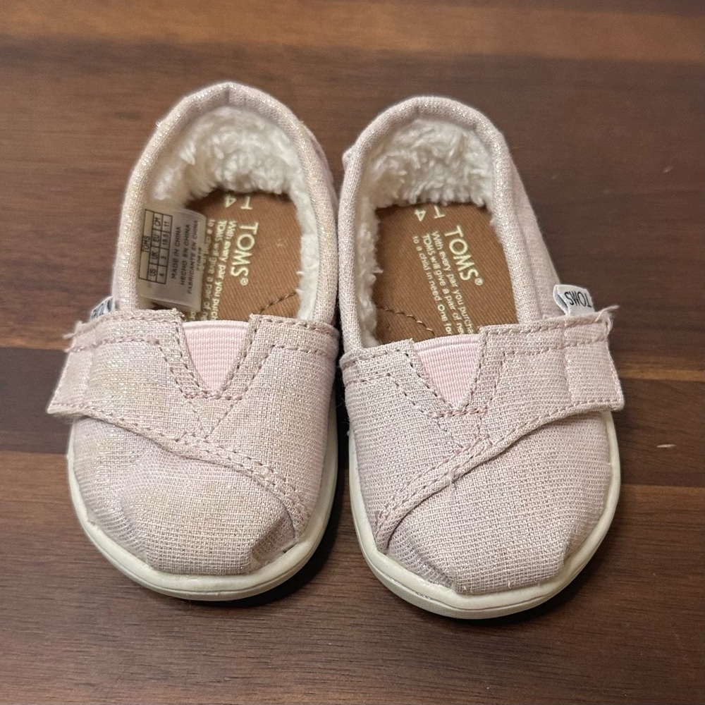 TOMS Pink Sparkle Slip-On Shoes – Toddler Size 4 – Glitter with Faux Fur Lining